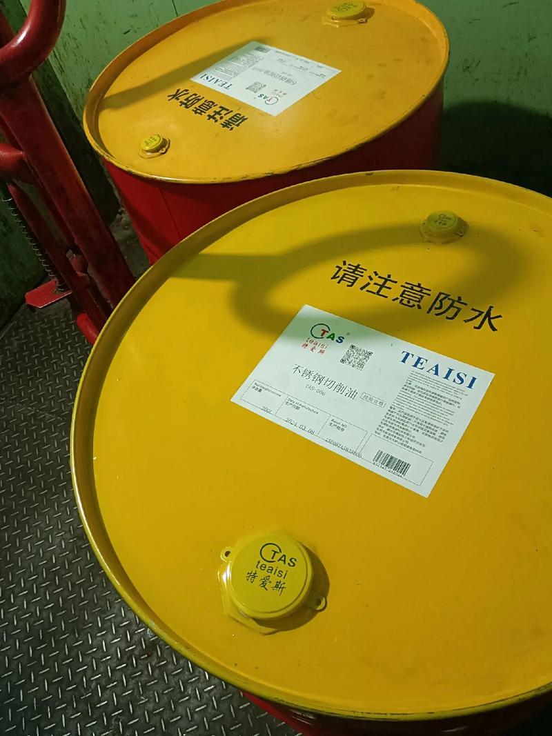 工业润滑油 解锁机械“心脏”的动力与守护